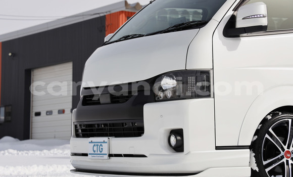 Buy Used Toyota Hiace White Car in Lusaka in Zambia Buy Used Toyota Hiace White Car in Lusaka in Zambia