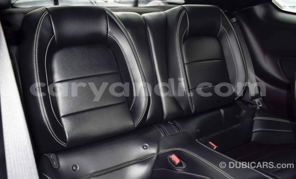 Acheter Import Voiture Ford Mustang Noir à Import - Dubai, Zambie Acheter Import Voiture Ford Mustang Noir à Import - Dubai, Zambie