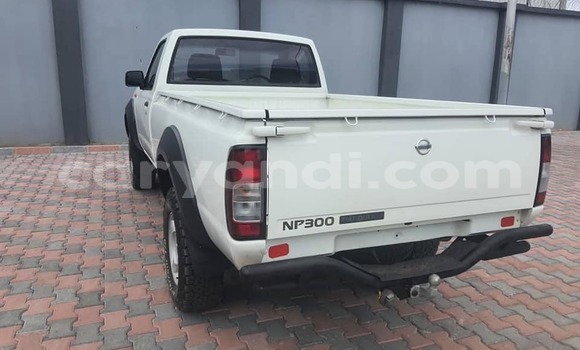 Tenga Tsaru Nissan Hardbody Zvimwe Mota in Limulunga in Western Tenga Tsaru Nissan Hardbody Zvimwe Mota in Limulunga in Western