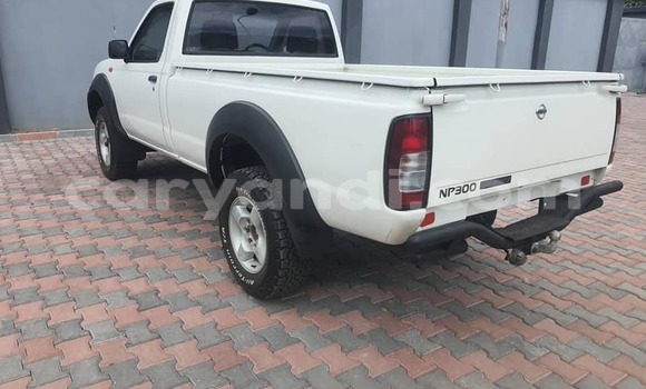 Tenga Tsaru Nissan Hardbody Zvimwe Mota in Limulunga in Western Tenga Tsaru Nissan Hardbody Zvimwe Mota in Limulunga in Western