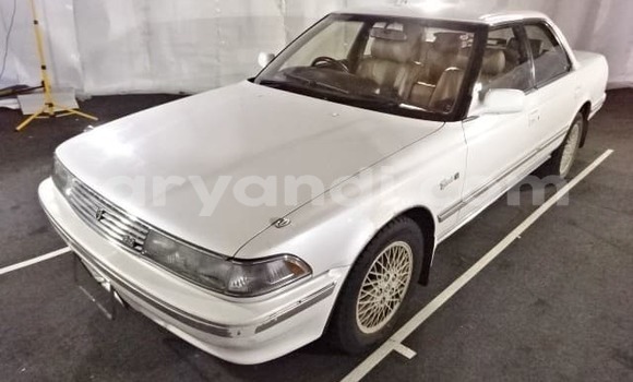 Nunua Ilio tumika Toyota Mark II Nyeupe Gari ndani ya Kitwe nchini Zambia Nunua Ilio tumika Toyota Mark II Nyeupe Gari ndani ya Kitwe nchini Zambia