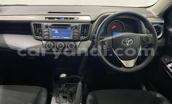 Acheter Occasion Voiture Toyota RAV4 Blanc à Chingola, Zambie Acheter Occasion Voiture Toyota RAV4 Blanc à Chingola, Zambie