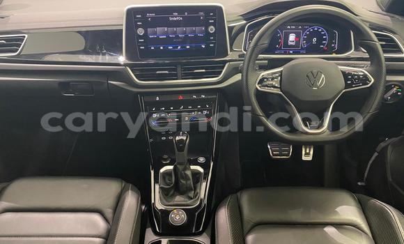 Buy Used Volkswagen T-Roc White Car in Lusaka in Zambia Buy Used Volkswagen T-Roc White Car in Lusaka in Zambia