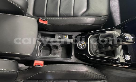 Buy Used Volkswagen T-Roc White Car in Lusaka in Zambia Buy Used Volkswagen T-Roc White Car in Lusaka in Zambia