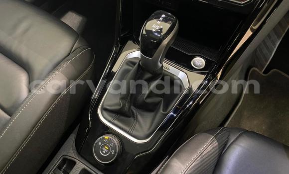 Buy Used Volkswagen T-Roc White Car in Lusaka in Zambia Buy Used Volkswagen T-Roc White Car in Lusaka in Zambia