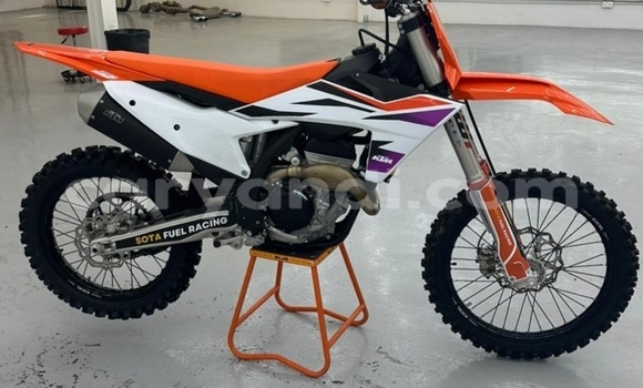 Buy Used KTM 250 Beige Bike in Lusaka in Zambia