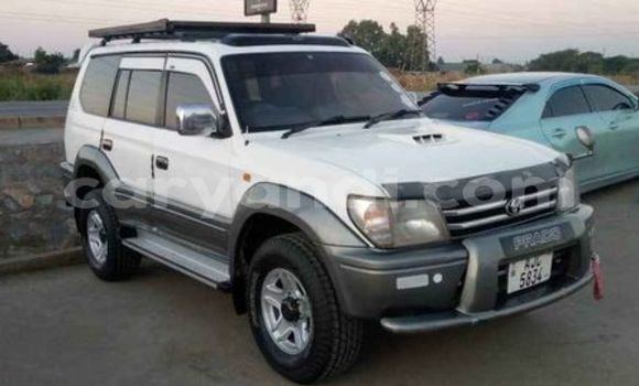Tenga Tsaru Toyota Prado Zvimwe Mota in Lusaka in Zambia