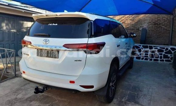 Acheter Occasion Voiture Toyota Fortuner Autre à Lusaka, Zambie Acheter Occasion Voiture Toyota Fortuner Autre à Lusaka, Zambie