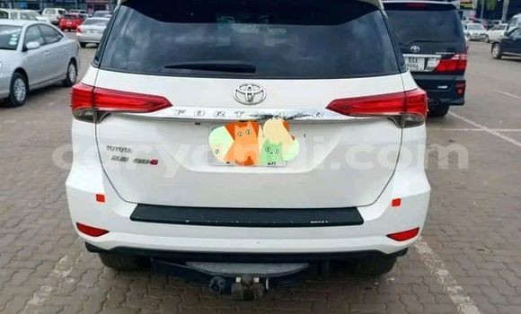 Tenga Tsaru Toyota Fortuner Zvimwe Mota in Lusaka in Zambia Tenga Tsaru Toyota Fortuner Zvimwe Mota in Lusaka in Zambia