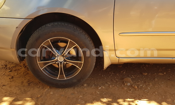 Nunua Ilio tumika Toyota Corolla Fedha Gari ndani ya Mazabuka nchini Kusini Nunua Ilio tumika Toyota Corolla Fedha Gari ndani ya Mazabuka nchini Kusini