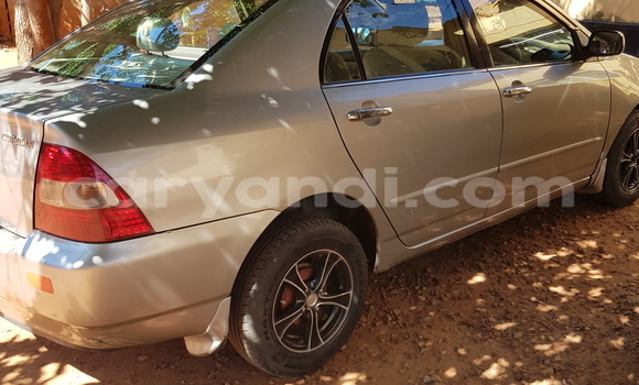 Nunua Ilio tumika Toyota Corolla Fedha Gari ndani ya Mazabuka nchini Kusini Nunua Ilio tumika Toyota Corolla Fedha Gari ndani ya Mazabuka nchini Kusini
