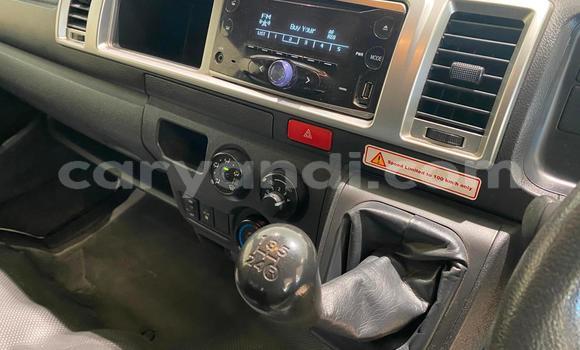 Buy Used Toyota Hiace White Car in Lusaka in Zambia Buy Used Toyota Hiace White Car in Lusaka in Zambia