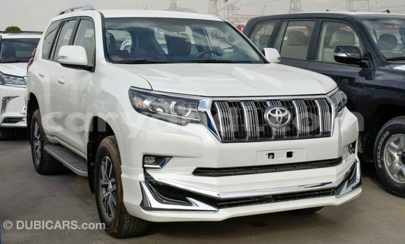 Nunua Imported Toyota Prado Nyeupe Gari ndani ya Import - Dubai nchini Zambia Nunua Imported Toyota Prado Nyeupe Gari ndani ya Import - Dubai nchini Zambia