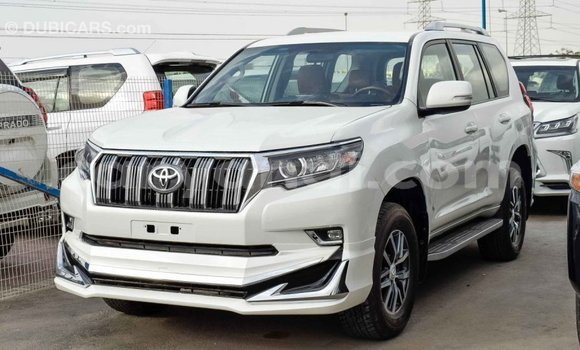 Nunua Imported Toyota Prado Nyeupe Gari ndani ya Import - Dubai nchini Zambia Nunua Imported Toyota Prado Nyeupe Gari ndani ya Import - Dubai nchini Zambia
