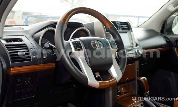 Nunua Imported Toyota Prado Nyeupe Gari ndani ya Import - Dubai nchini Zambia Nunua Imported Toyota Prado Nyeupe Gari ndani ya Import - Dubai nchini Zambia