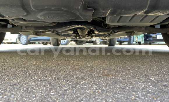 Nunua Ilio tumika Toyota FunCargo Fedha Gari ndani ya Lusaka nchini Zambia Nunua Ilio tumika Toyota FunCargo Fedha Gari ndani ya Lusaka nchini Zambia