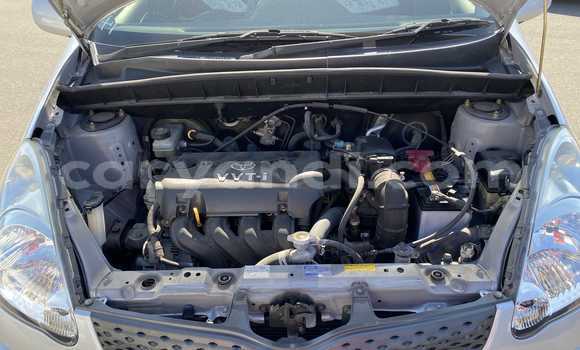 Nunua Ilio tumika Toyota FunCargo Fedha Gari ndani ya Lusaka nchini Zambia Nunua Ilio tumika Toyota FunCargo Fedha Gari ndani ya Lusaka nchini Zambia