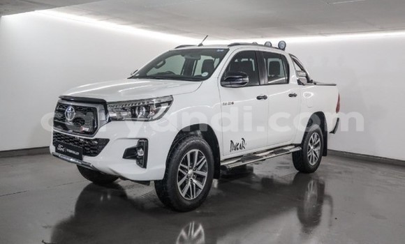 Tenga Tsaru Toyota Hilux Chena Mota in Chilanga in Lusaka Tenga Tsaru Toyota Hilux Chena Mota in Chilanga in Lusaka