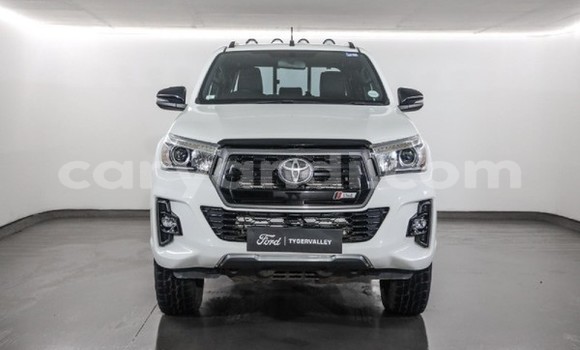 Tenga Tsaru Toyota Hilux Chena Mota in Chilanga in Lusaka Tenga Tsaru Toyota Hilux Chena Mota in Chilanga in Lusaka