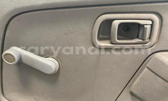 Acheter Occasion Voiture Nissan NP 300 Blanc à Lusaka, Zambie Acheter Occasion Voiture Nissan NP 300 Blanc à Lusaka, Zambie