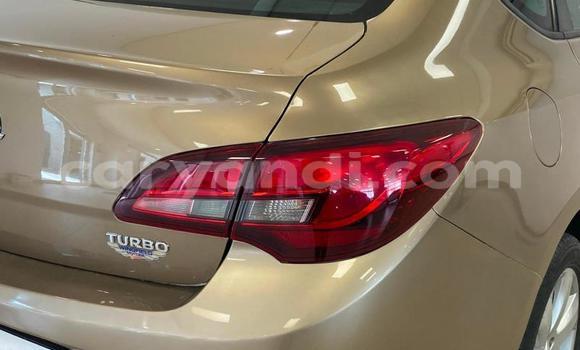 Acheter Occasion Voiture Opel Astra Beige à Lusaka, Zambie Acheter Occasion Voiture Opel Astra Beige à Lusaka, Zambie