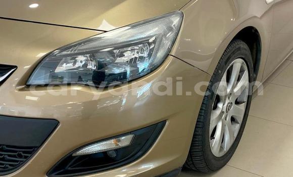 Acheter Occasion Voiture Opel Astra Beige à Lusaka, Zambie Acheter Occasion Voiture Opel Astra Beige à Lusaka, Zambie