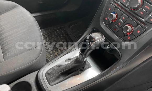 Acheter Occasion Voiture Opel Astra Beige à Lusaka, Zambie Acheter Occasion Voiture Opel Astra Beige à Lusaka, Zambie