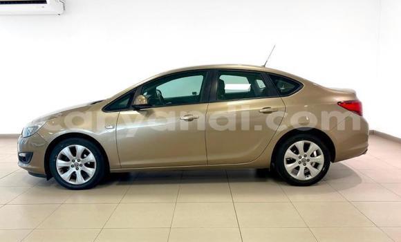 Acheter Occasion Voiture Opel Astra Beige à Lusaka, Zambie Acheter Occasion Voiture Opel Astra Beige à Lusaka, Zambie