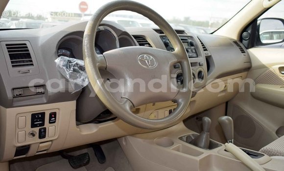 Acheter Import Voiture Toyota Fortuner Blanc à Import - Dubai, Zambie Acheter Import Voiture Toyota Fortuner Blanc à Import - Dubai, Zambie
