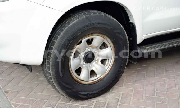 Acheter Import Voiture Toyota Fortuner Blanc à Import - Dubai, Zambie Acheter Import Voiture Toyota Fortuner Blanc à Import - Dubai, Zambie