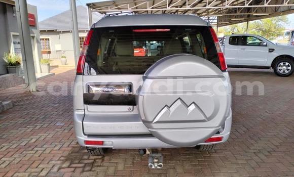 Acheter Occasion Voiture Ford Everest Gris à Lusaka, Zambie Acheter Occasion Voiture Ford Everest Gris à Lusaka, Zambie