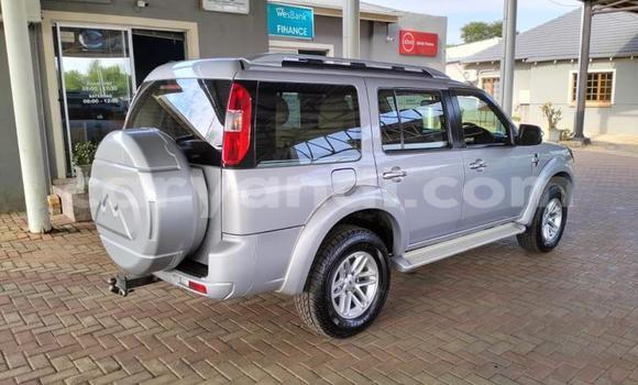 Acheter Occasion Voiture Ford Everest Gris à Lusaka, Zambie Acheter Occasion Voiture Ford Everest Gris à Lusaka, Zambie