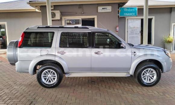 Acheter Occasion Voiture Ford Everest Gris à Lusaka, Zambie Acheter Occasion Voiture Ford Everest Gris à Lusaka, Zambie