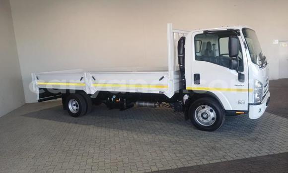 Acheter Occasion Utilitaire Isuzu FTR 850 Blanc à Livingstone, Zambie Acheter Occasion Utilitaire Isuzu FTR 850 Blanc à Livingstone, Zambie