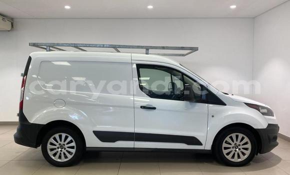 Acheter Occasion Voiture Ford Torino Blanc à Lusaka, Zambie Acheter Occasion Voiture Ford Torino Blanc à Lusaka, Zambie