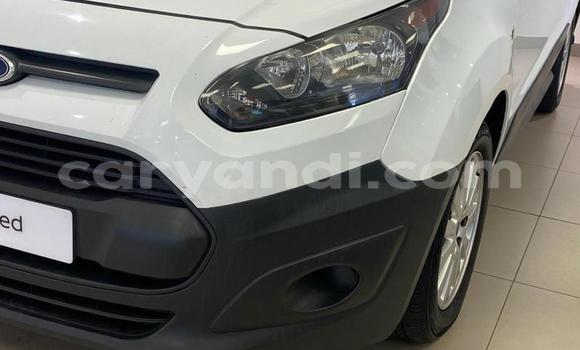 Acheter Occasion Voiture Ford Torino Blanc à Lusaka, Zambie Acheter Occasion Voiture Ford Torino Blanc à Lusaka, Zambie