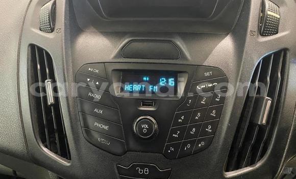 Acheter Occasion Voiture Ford Torino Blanc à Lusaka, Zambie Acheter Occasion Voiture Ford Torino Blanc à Lusaka, Zambie