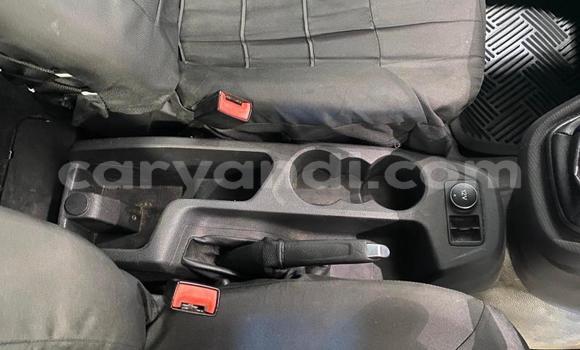 Acheter Occasion Voiture Ford Torino Blanc à Lusaka, Zambie Acheter Occasion Voiture Ford Torino Blanc à Lusaka, Zambie