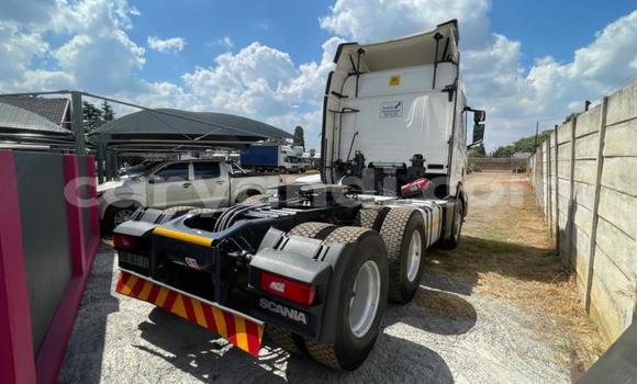 Acheter Occasion Utilitaire Scania R420 Blanc à Lusaka, Zambie Acheter Occasion Utilitaire Scania R420 Blanc à Lusaka, Zambie