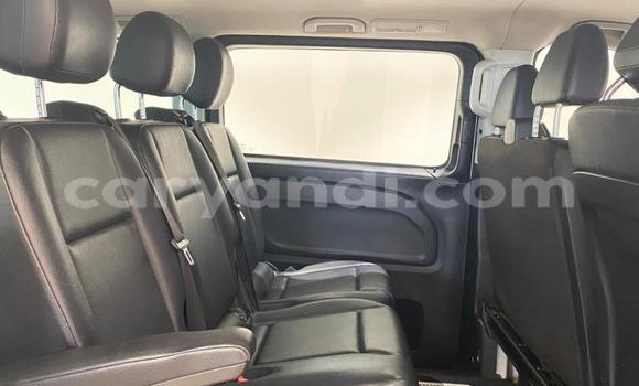 Acheter Occasion Voiture Mercedes‒Benz Vito Gris à Lusaka, Zambie Acheter Occasion Voiture Mercedes‒Benz Vito Gris à Lusaka, Zambie