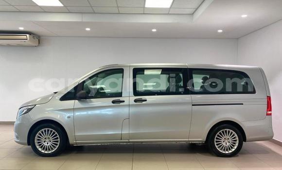 Acheter Occasion Voiture Mercedes‒Benz Vito Gris à Lusaka, Zambie Acheter Occasion Voiture Mercedes‒Benz Vito Gris à Lusaka, Zambie