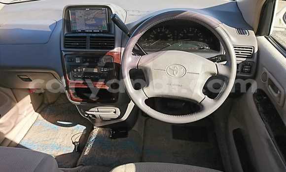 Nunua Ilio tumika Toyota Epsun Nyeupe Gari ndani ya Livingstone nchini Zambia Nunua Ilio tumika Toyota Epsun Nyeupe Gari ndani ya Livingstone nchini Zambia