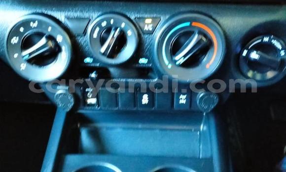 Acheter Occasion Voiture Toyota Hilux Blanc à Lusaka, Zambie Acheter Occasion Voiture Toyota Hilux Blanc à Lusaka, Zambie