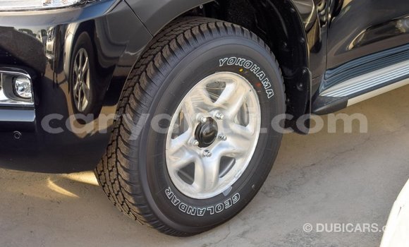 Acheter Import Voiture Toyota Land Cruiser Noir à Import - Dubai, Zambie Acheter Import Voiture Toyota Land Cruiser Noir à Import - Dubai, Zambie