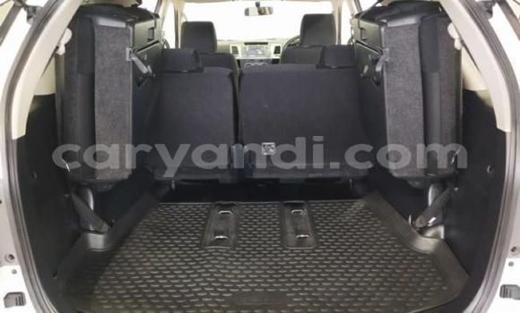 Acheter Occasion Voiture Toyota Fortuner Blanc à Livingstone, Zambie Acheter Occasion Voiture Toyota Fortuner Blanc à Livingstone, Zambie