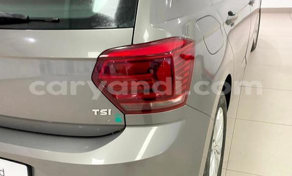 Acheter Occasion Voiture Volkswagen Polo Gris à Lusaka, Zambie Acheter Occasion Voiture Volkswagen Polo Gris à Lusaka, Zambie