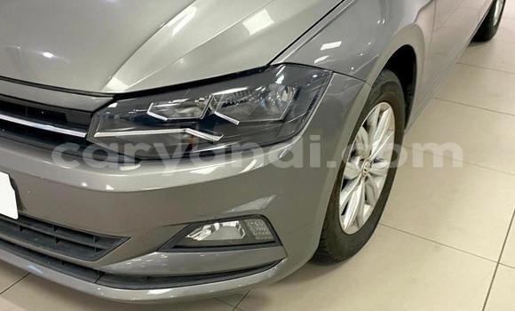 Acheter Occasion Voiture Volkswagen Polo Gris à Lusaka, Zambie Acheter Occasion Voiture Volkswagen Polo Gris à Lusaka, Zambie