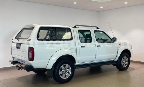 Acheter Occasion Voiture Nissan Hardbody Blanc à Lusaka, Zambie Acheter Occasion Voiture Nissan Hardbody Blanc à Lusaka, Zambie