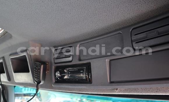 Acheter Occasion Utilitaire Mercedes–Benz Truck Blanc à Lusaka, Zambie Acheter Occasion Utilitaire Mercedes–Benz Truck Blanc à Lusaka, Zambie