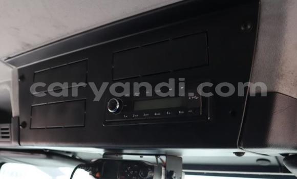 Acheter Occasion Utilitaire Mitsubishi Fuso Blanc à Lusaka, Zambie Acheter Occasion Utilitaire Mitsubishi Fuso Blanc à Lusaka, Zambie